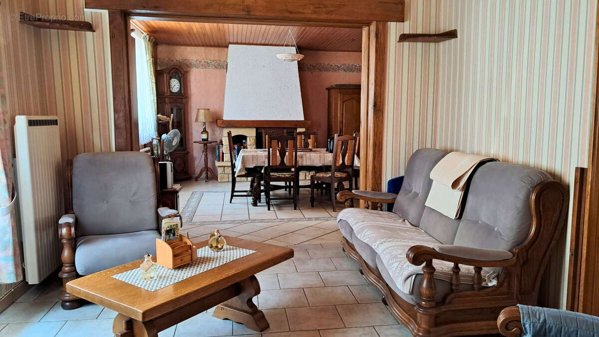 Maison à BOHAIN-EN-VERMANDOIS