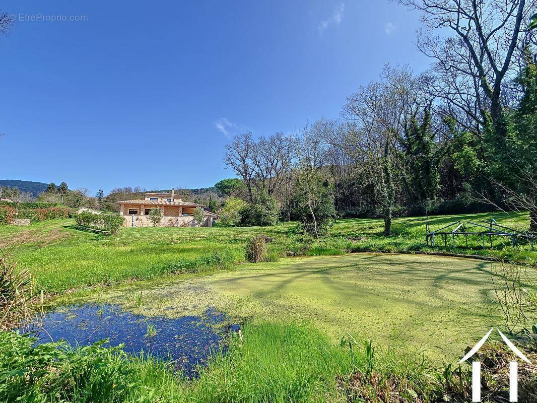 Maison à VILLEMAGNE-L&#039;ARGENTIERE