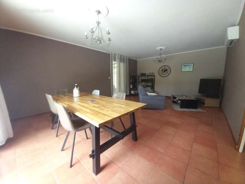 Maison à VILLEFRANCHE-DE-ROUERGUE