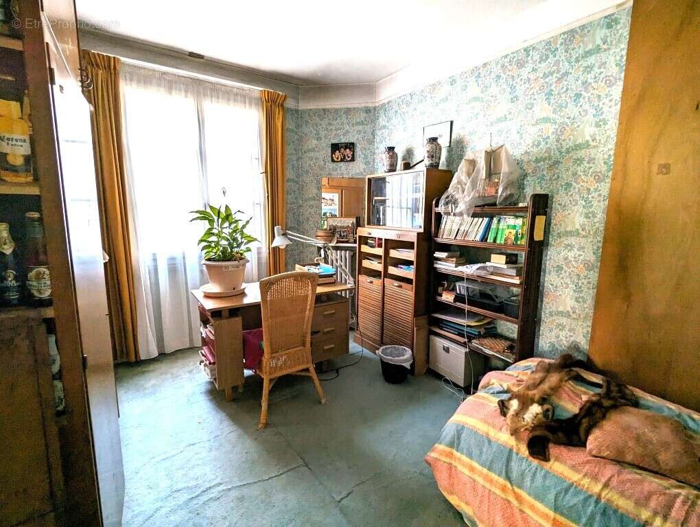 Appartement à ISSY-LES-MOULINEAUX