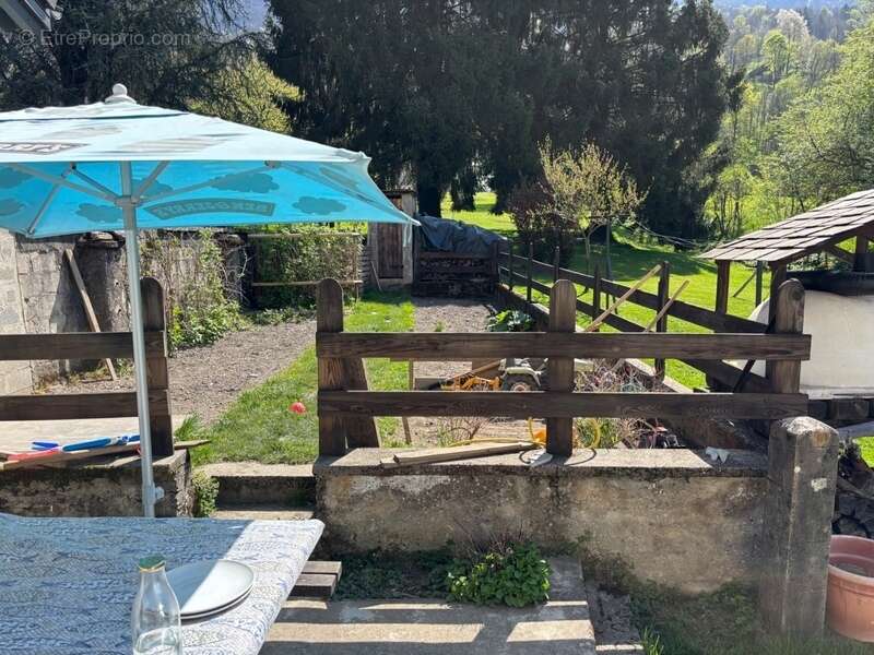 Maison à NOTRE-DAME-DES-MILLIERES