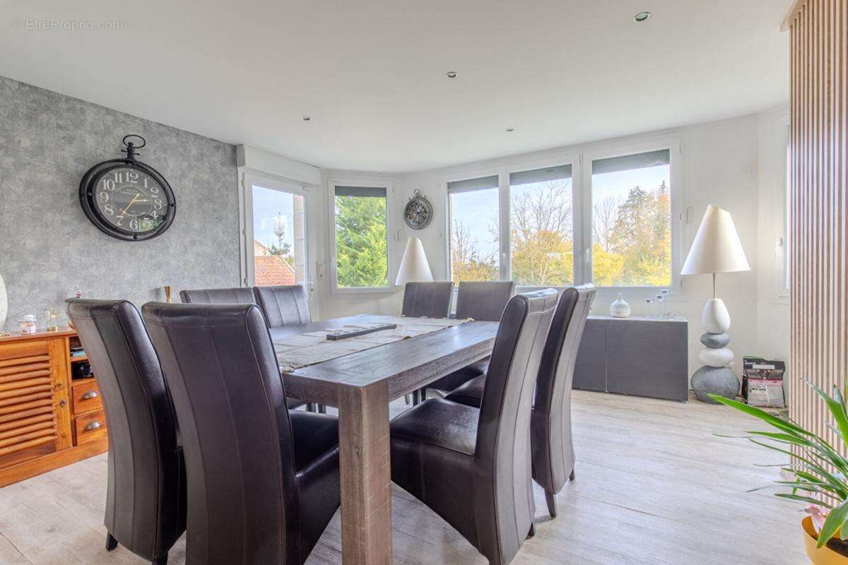 Maison à LAINVILLE-EN-VEXIN