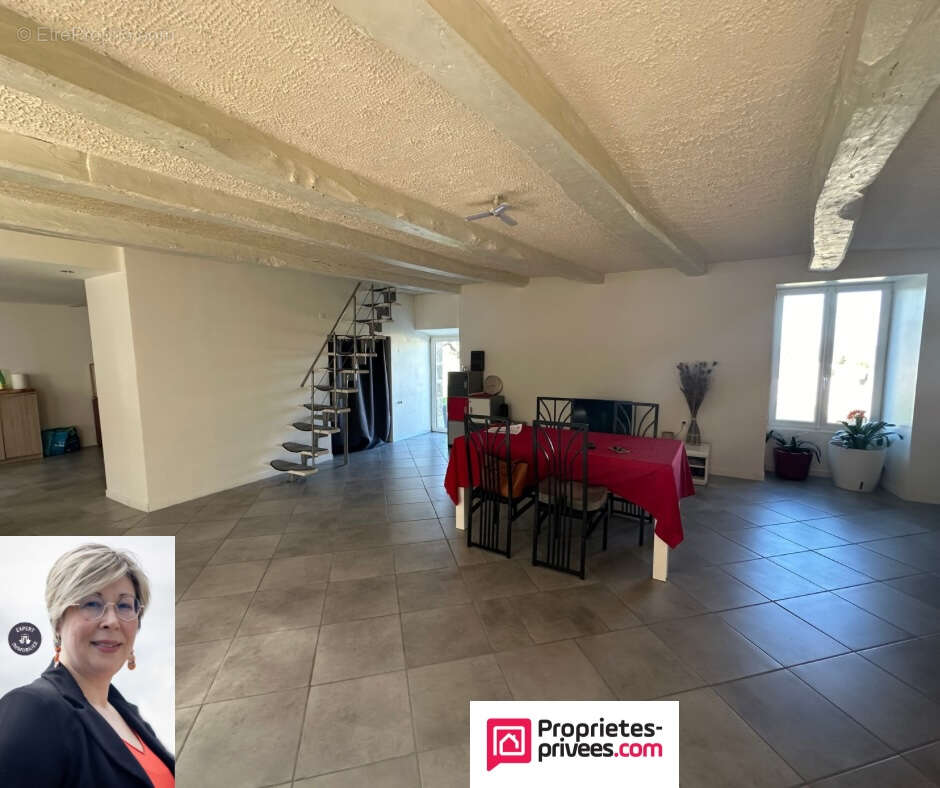 Maison à SAINT-BROLADRE