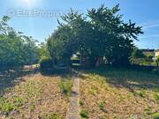 Terrain à SABLE-SUR-SARTHE