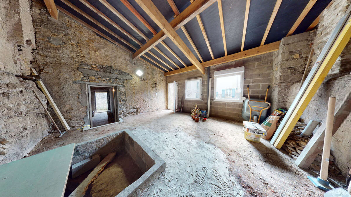 Appartement à LESSY