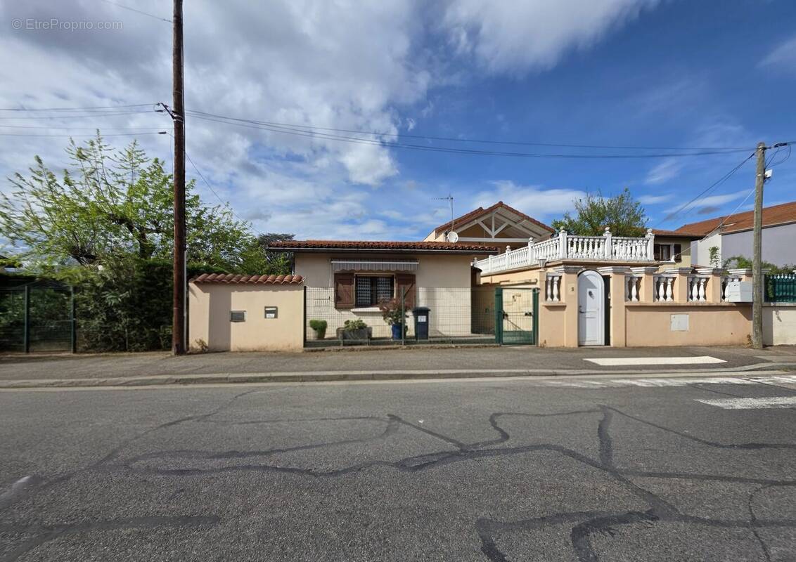 Maison à VILLEURBANNE