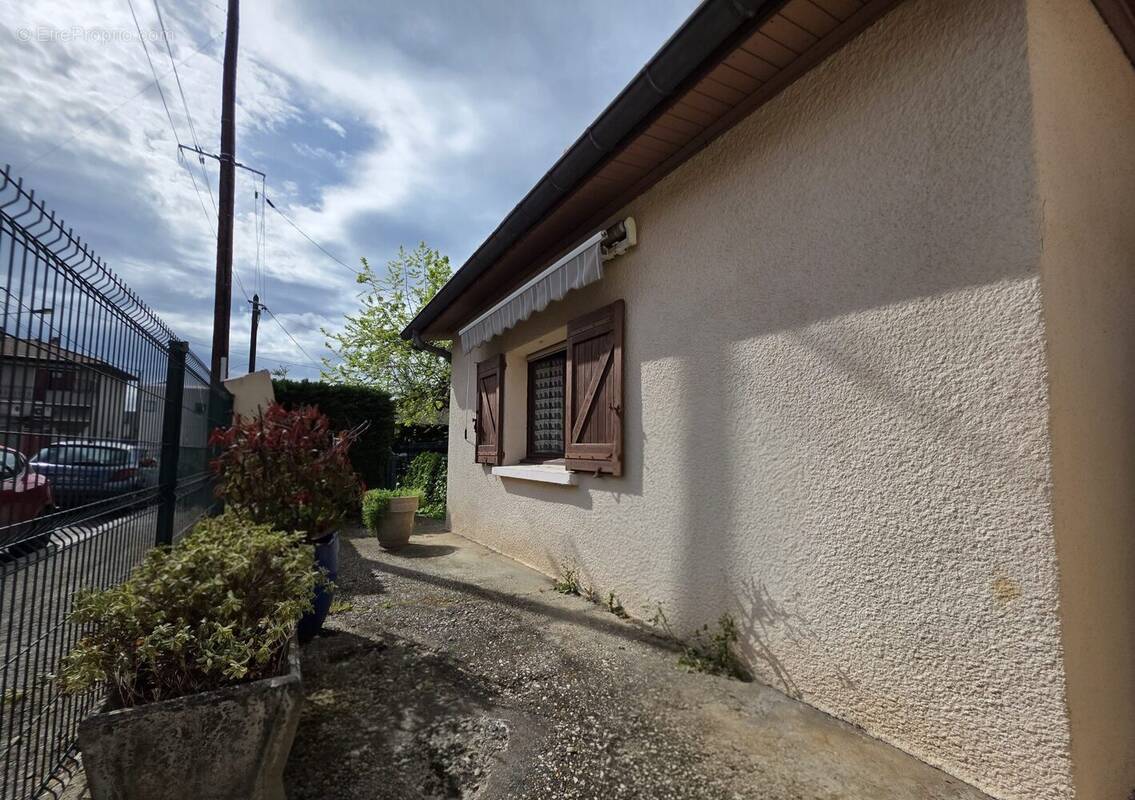 Maison à VILLEURBANNE