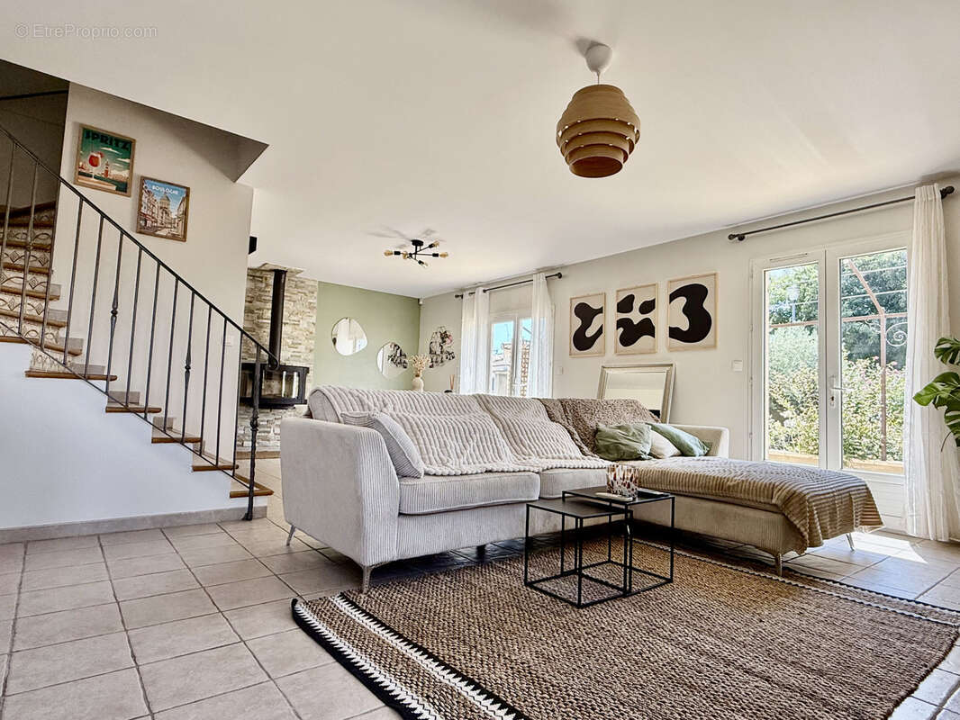 Maison à CHATEAURENARD