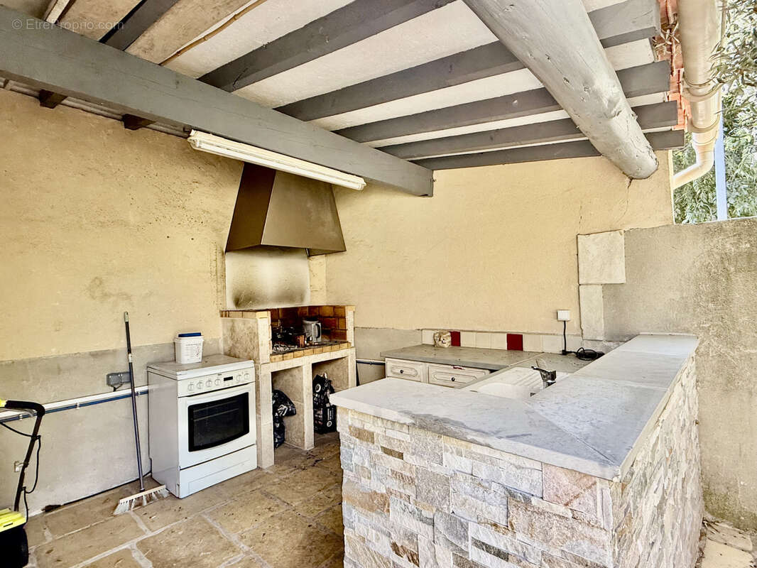 Maison à CHATEAURENARD