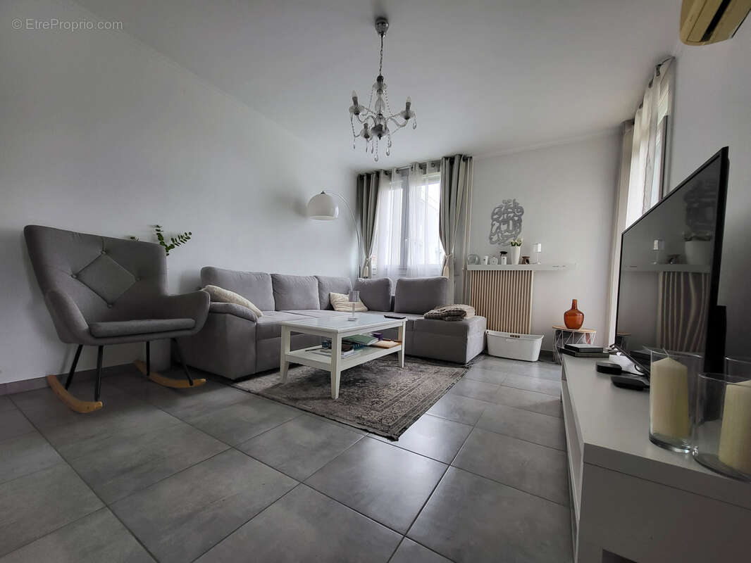 Appartement à MARIGNANE