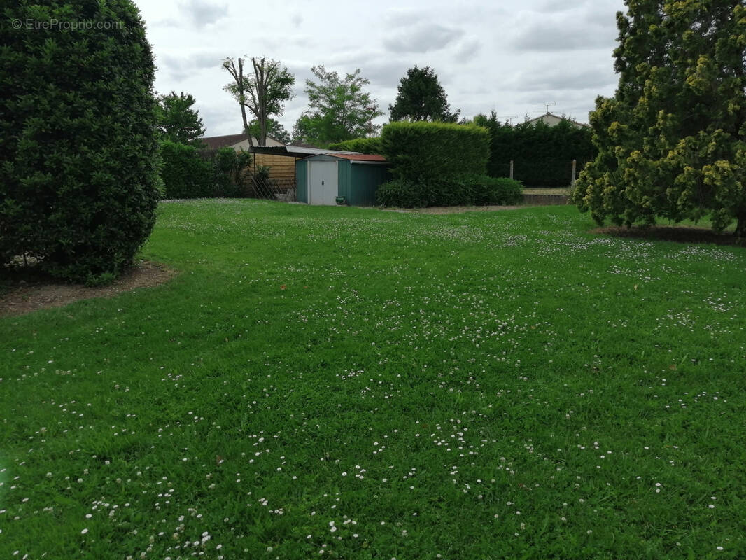 Maison à LABASTIDE-SAINT-PIERRE