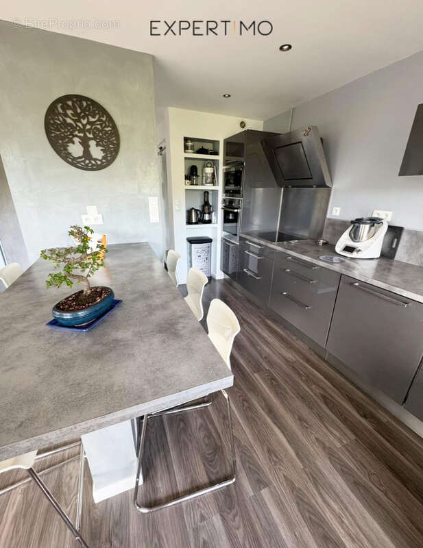 Appartement à ECHIROLLES