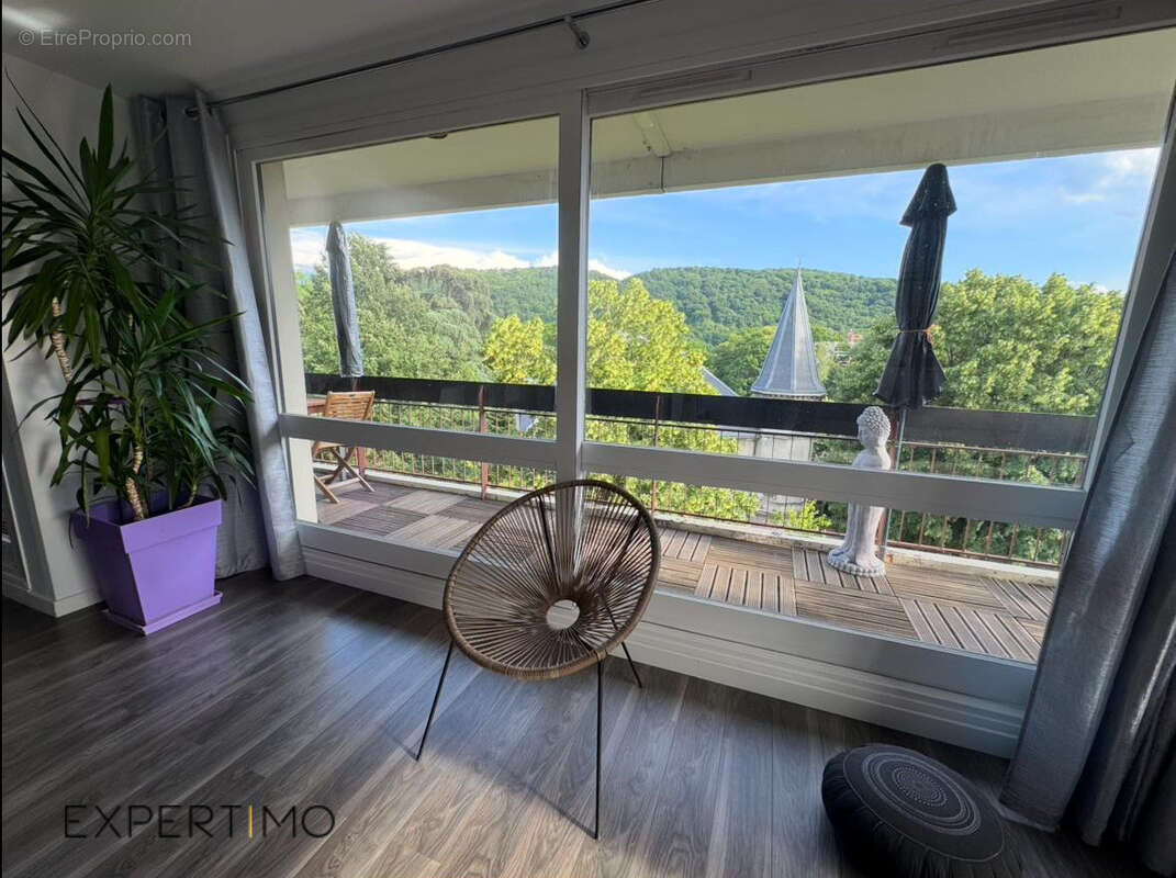 Appartement à ECHIROLLES