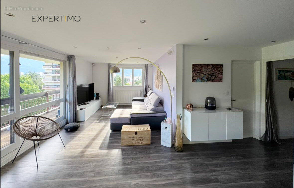 Appartement à ECHIROLLES