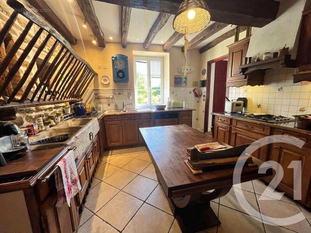 Maison à SAINT-MALO-EN-DONZIOIS