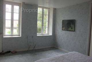 Maison à ENTRAINS-SUR-NOHAIN