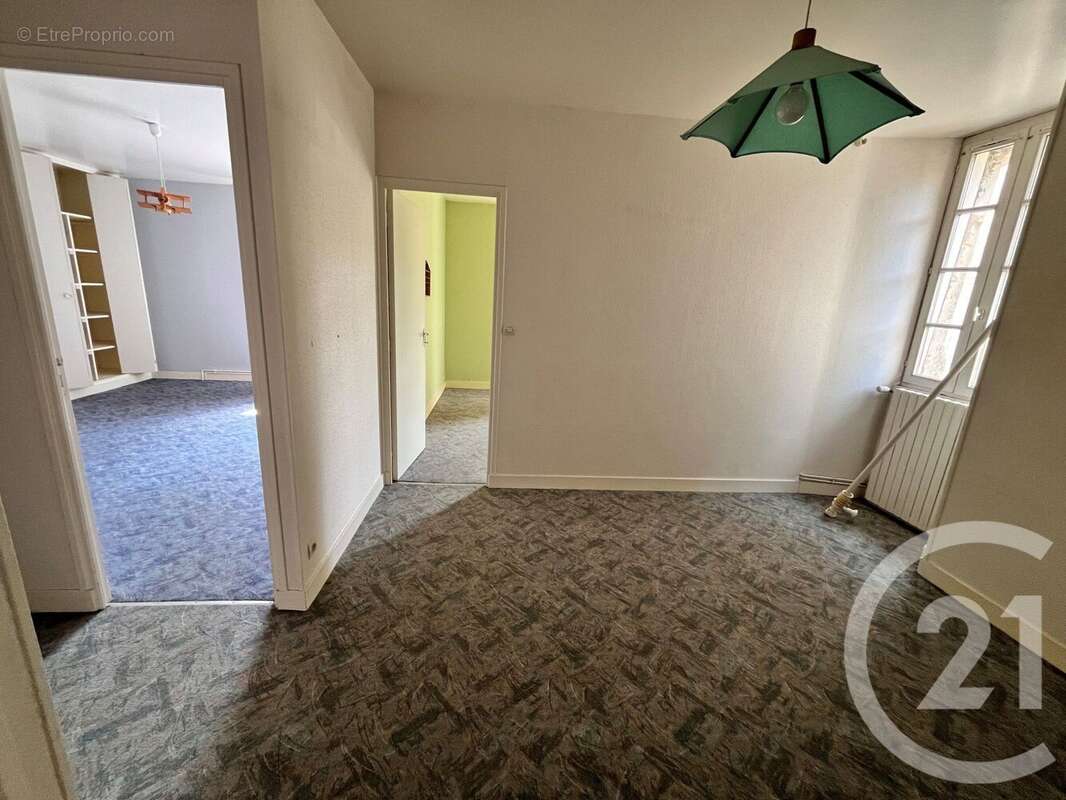 Maison à ENTRAINS-SUR-NOHAIN