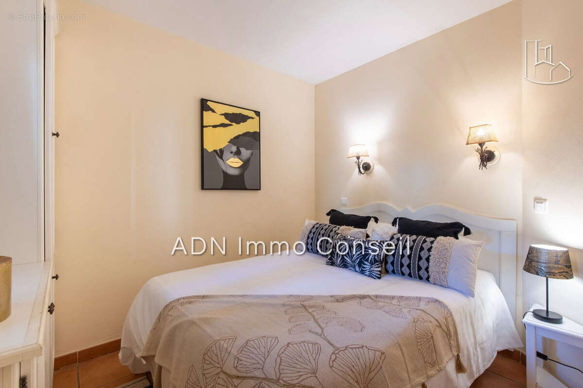 Appartement à MALLEMORT