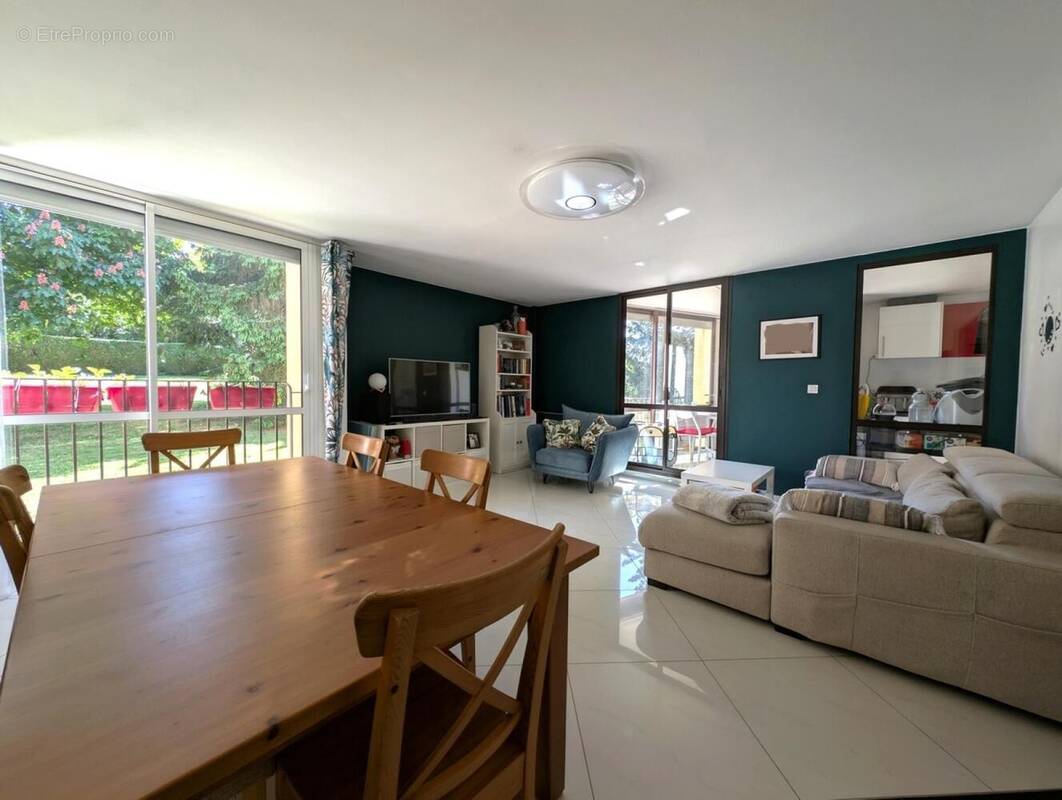 Appartement à ARPAJON