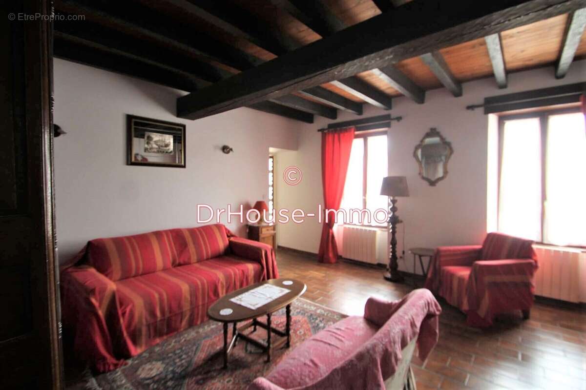 Maison à VENDAYS-MONTALIVET