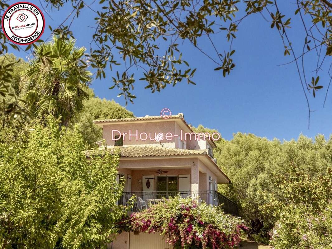 Maison à PORTO-VECCHIO