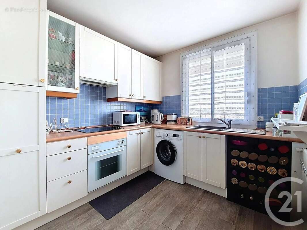 Appartement à COLOMBES