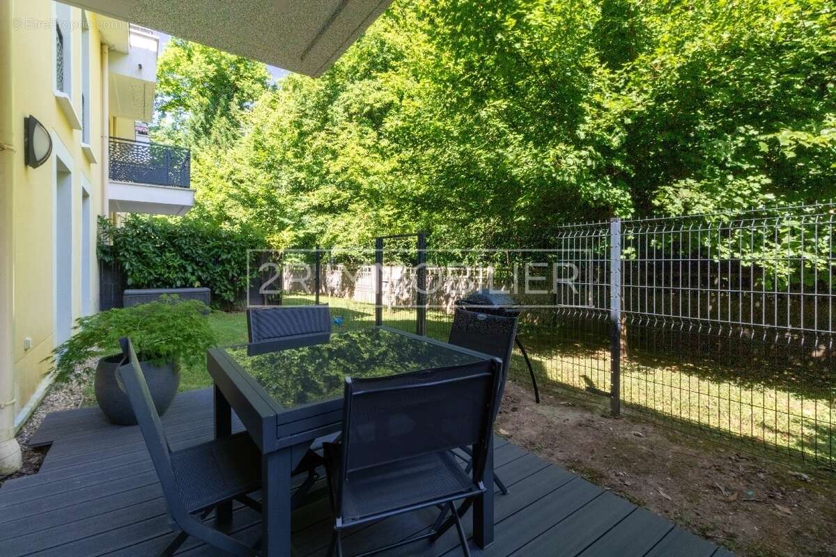 Appartement à CROISSY-BEAUBOURG