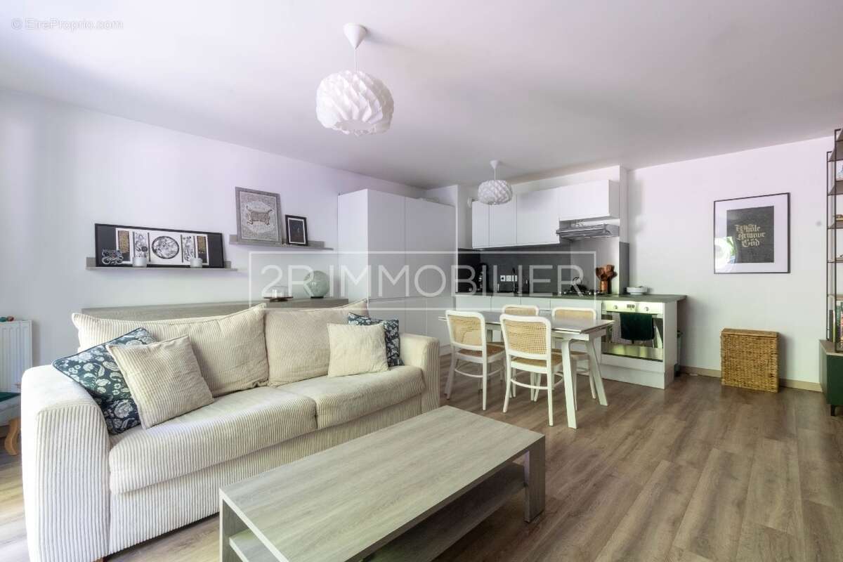Appartement à CROISSY-BEAUBOURG