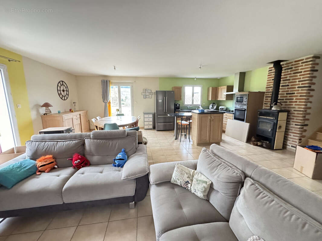 Photo 5 - Maison à AMPLEPUIS