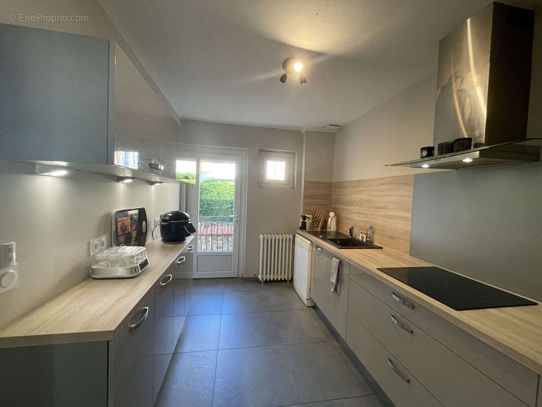 Photo 2 - Maison à COURS-LA-VILLE