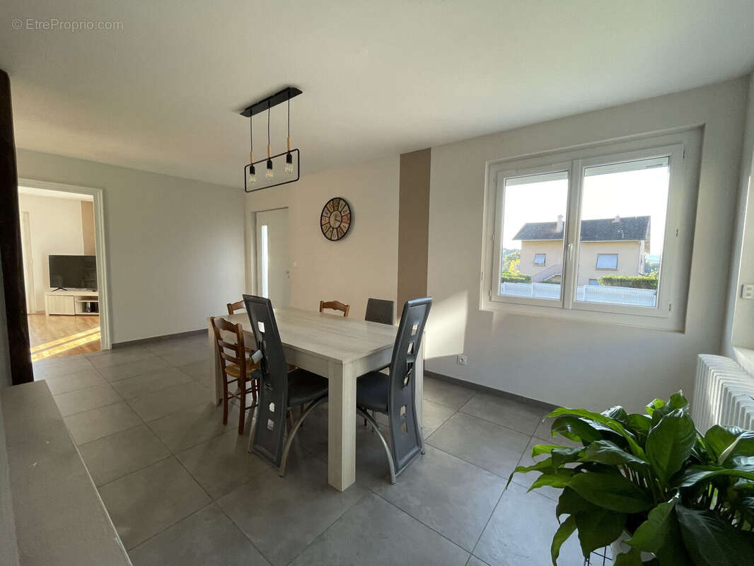 Photo 7 - Maison à COURS-LA-VILLE