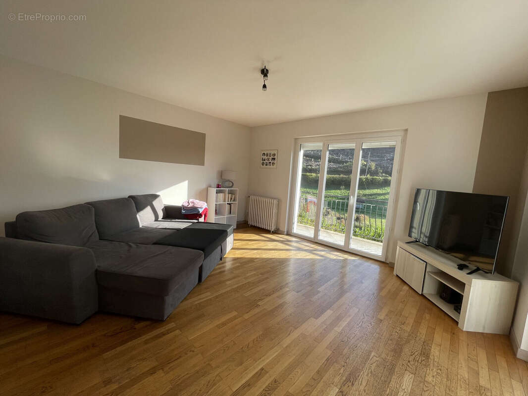 Photo 8 - Maison à COURS-LA-VILLE