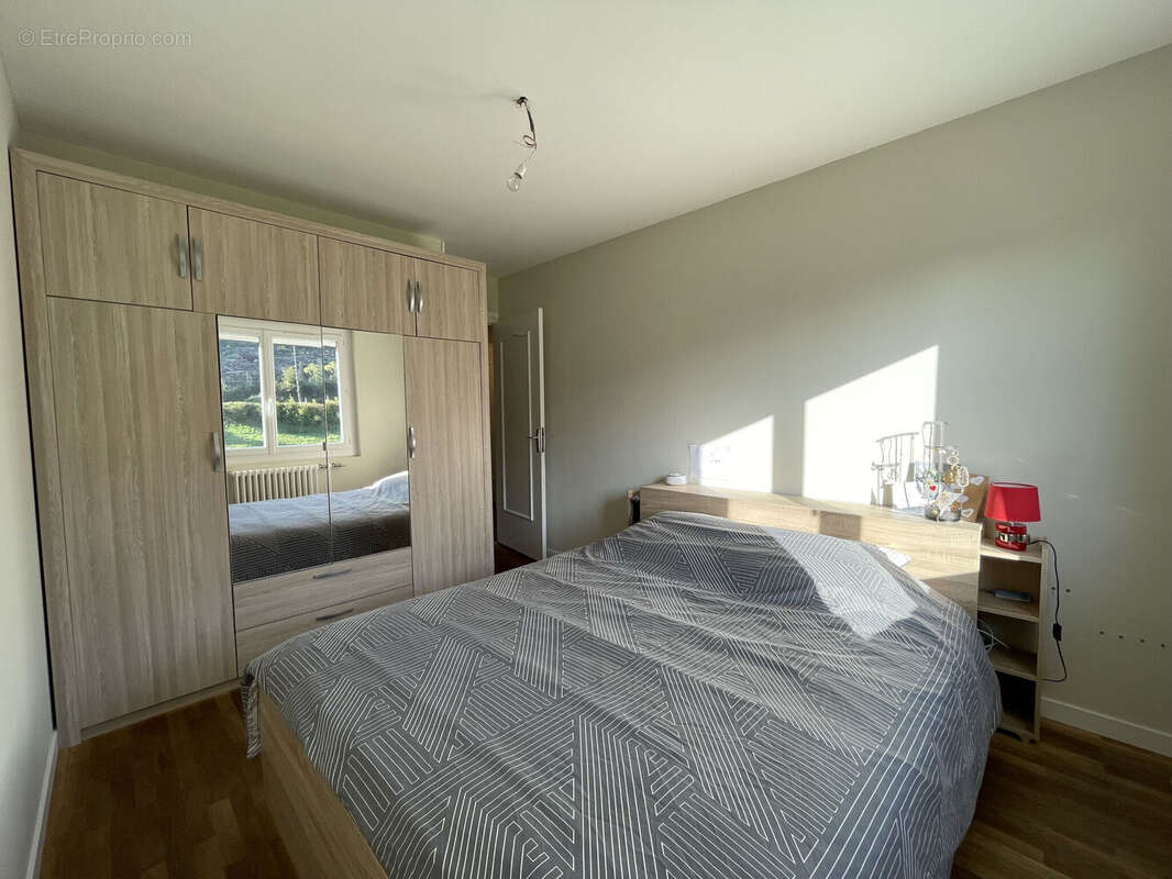 Photo 9 - Maison à COURS-LA-VILLE