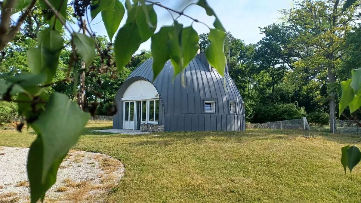 Maison à CONGIS-SUR-THEROUANNE