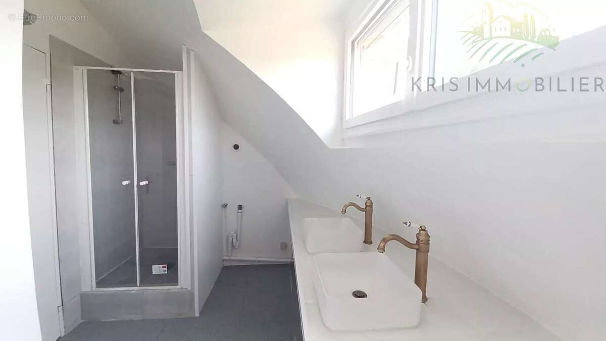 Maison à CONGIS-SUR-THEROUANNE