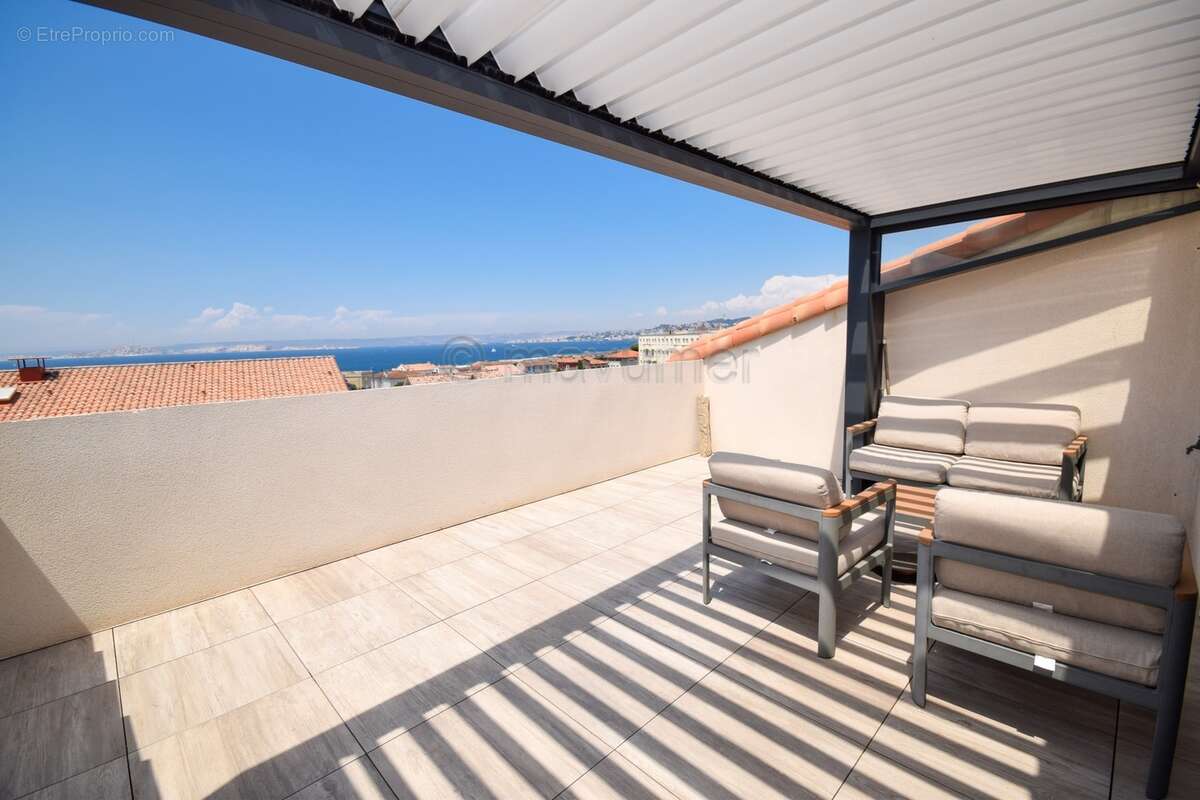 APPARTEMENT T3/4 DERNIER ÉTAGE VUE MER+GARAGE MONTREDON 8EME n°19 - Appartement à MARSEILLE-8E