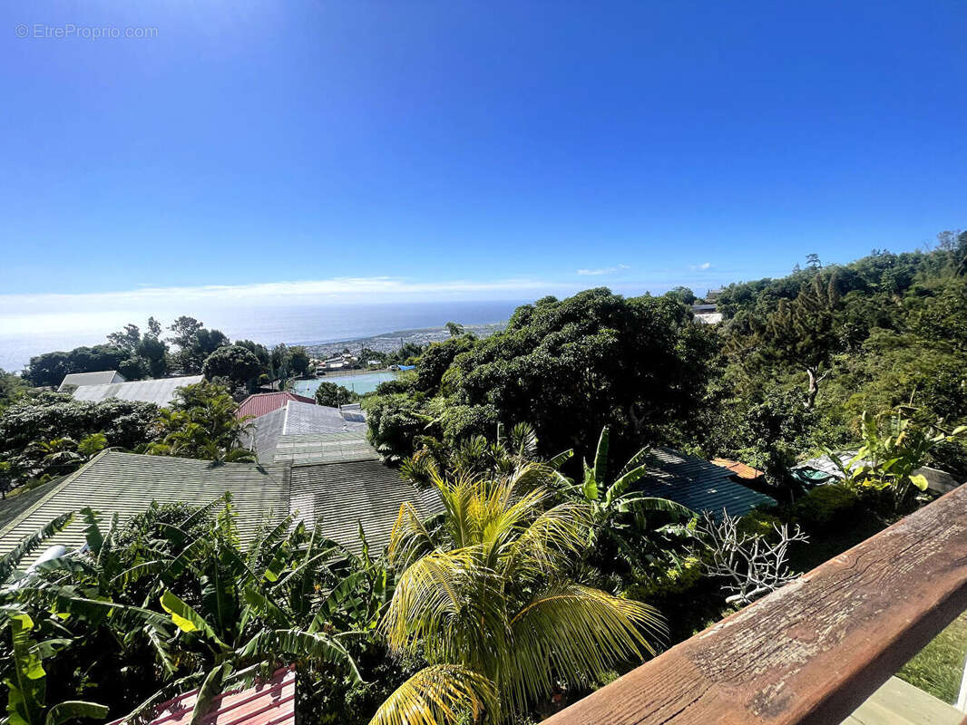 Maison à SAINT-DENIS