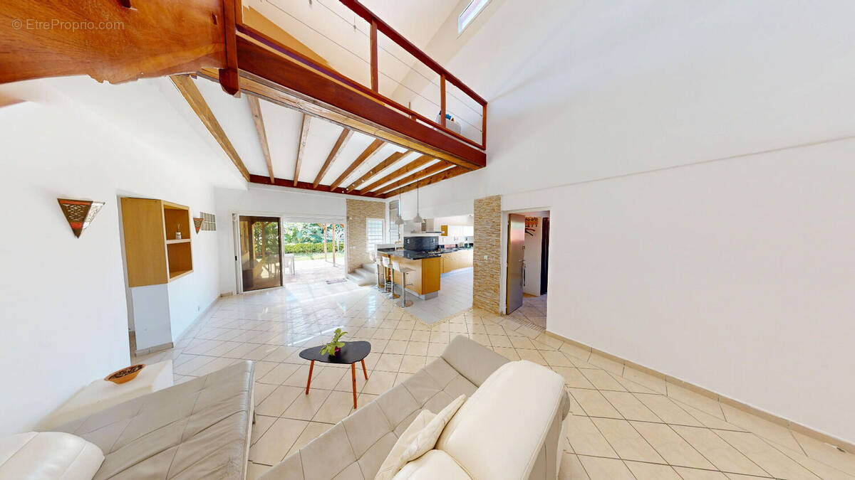 Maison à SAINT-DENIS