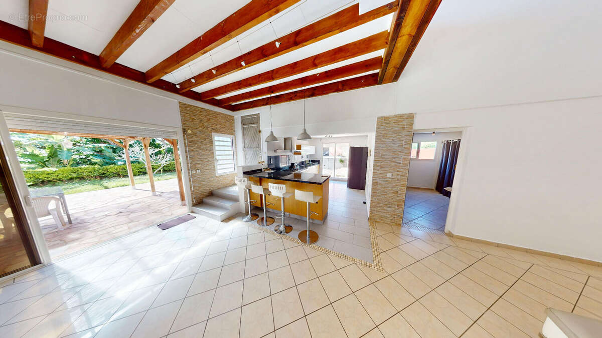 Maison à SAINT-DENIS