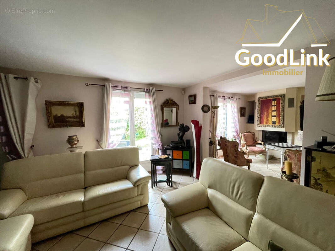 Maison à SAINT-GERMAIN-LES-CORBEIL