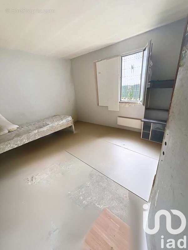 Photo 4 - Maison à THIAIS