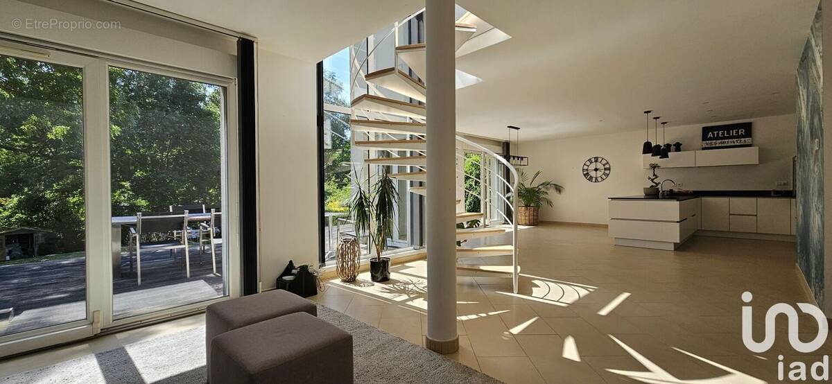 Photo 1 - Maison à NOISEAU