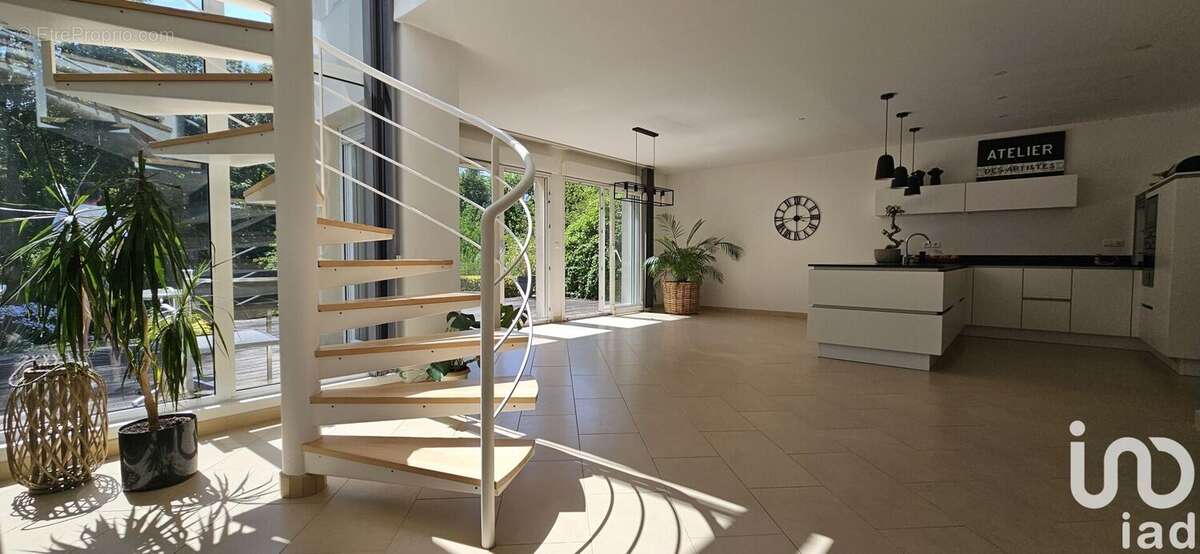 Photo 3 - Maison à NOISEAU