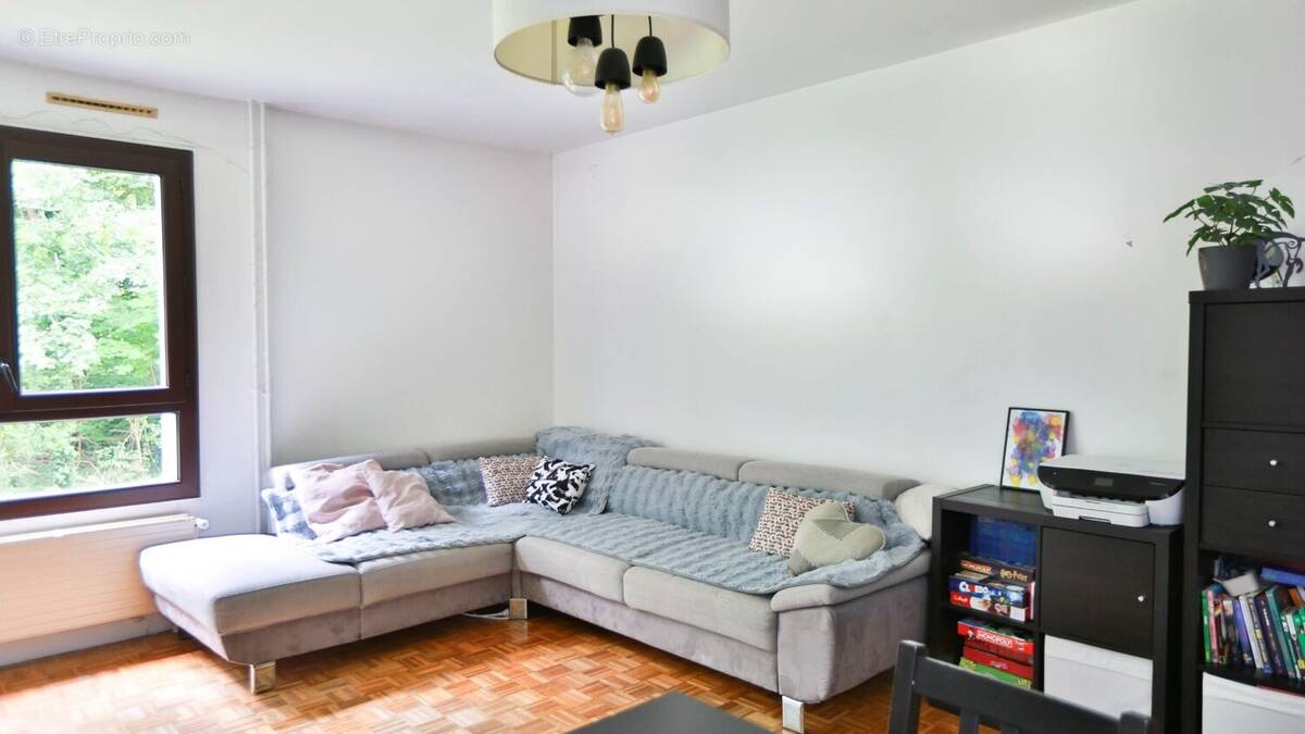 Appartement à CHAMPS-SUR-MARNE