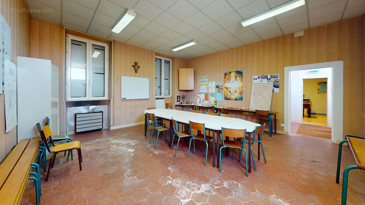 Maison à BRUYERES-LE-CHATEL