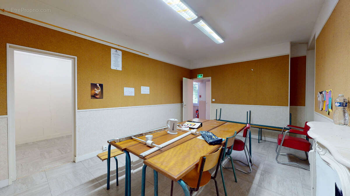 Maison à BRUYERES-LE-CHATEL