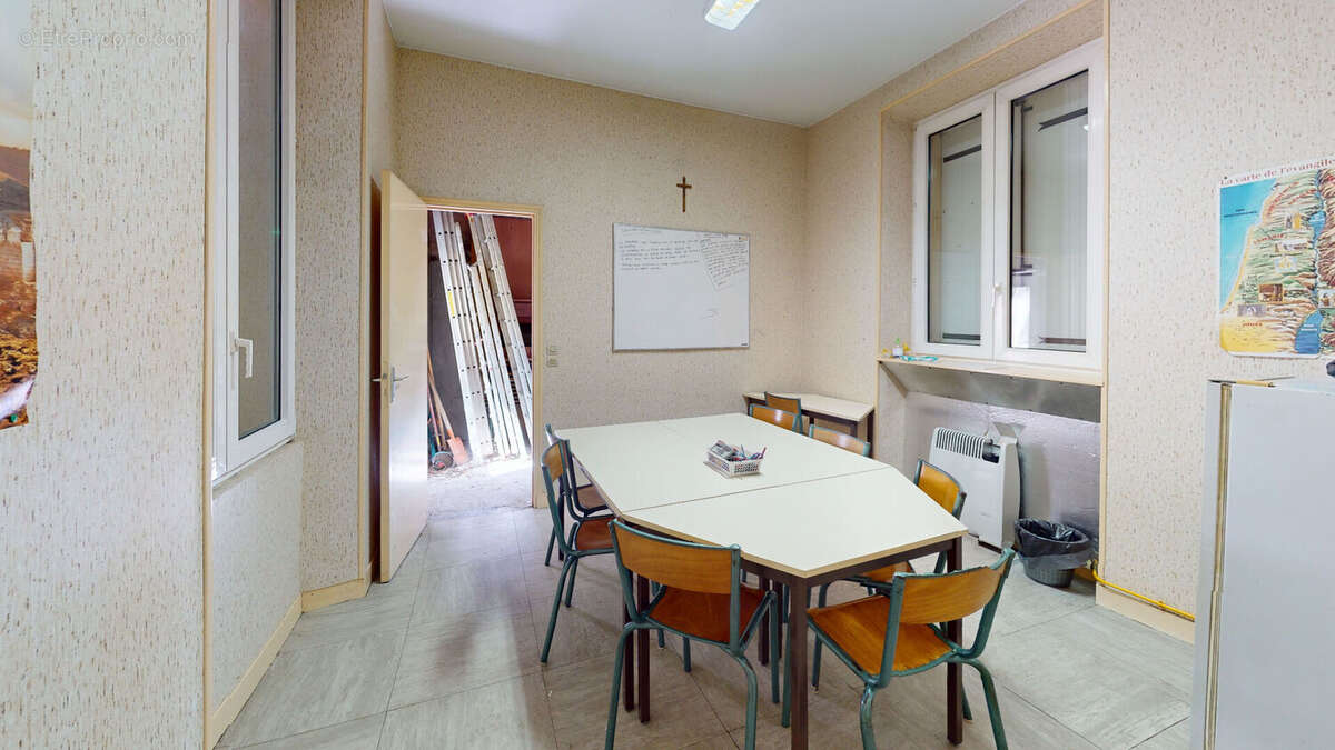 Maison à BRUYERES-LE-CHATEL