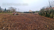 Terrain à BREUX-JOUY