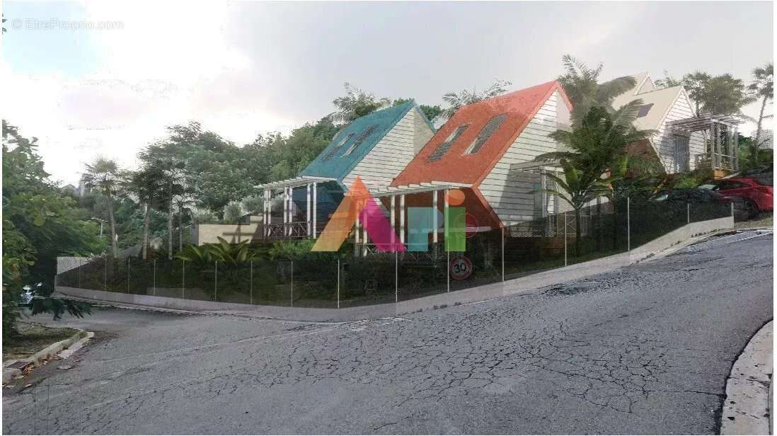 Terrain à SAINT-MARTIN