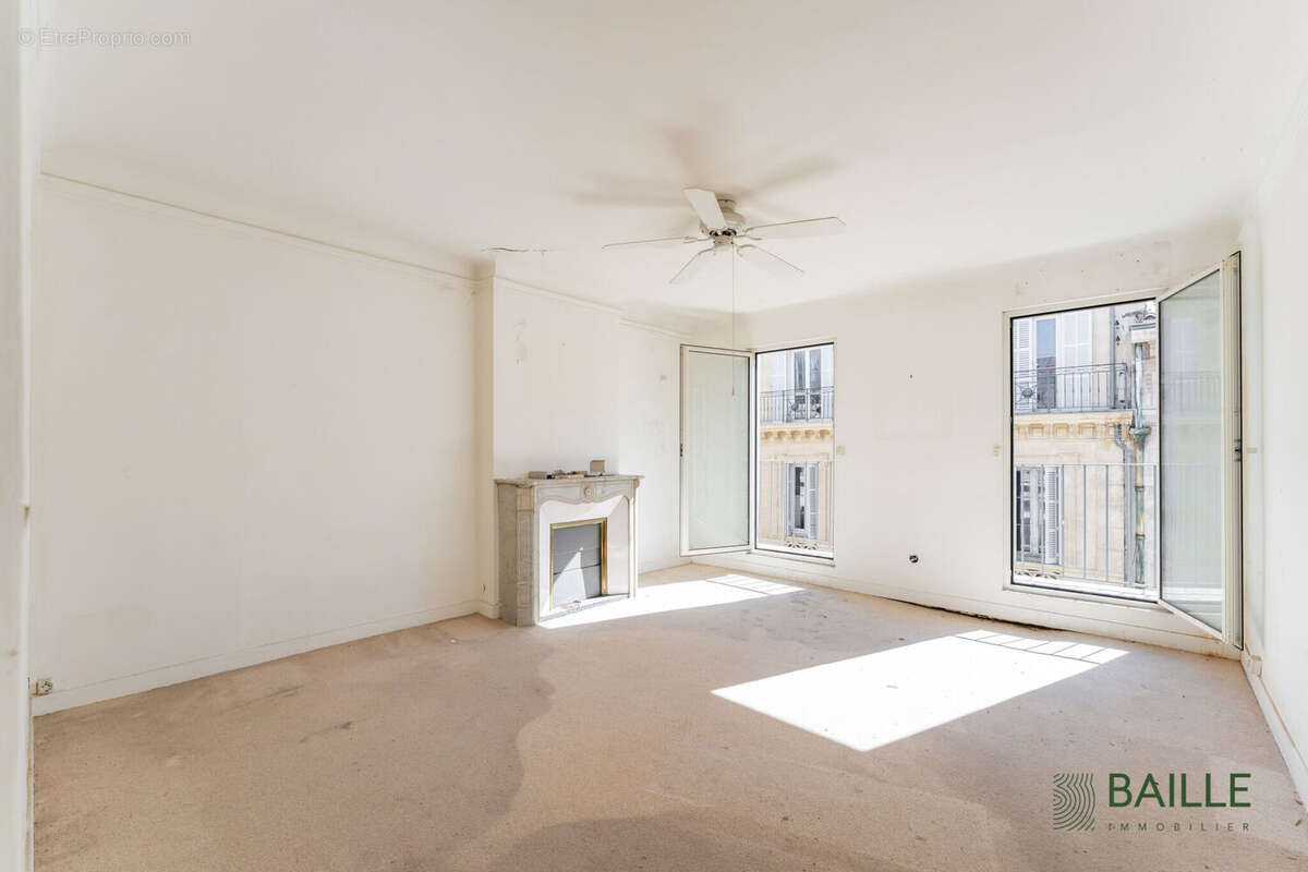 Photo 8 - Appartement à MARSEILLE-6E